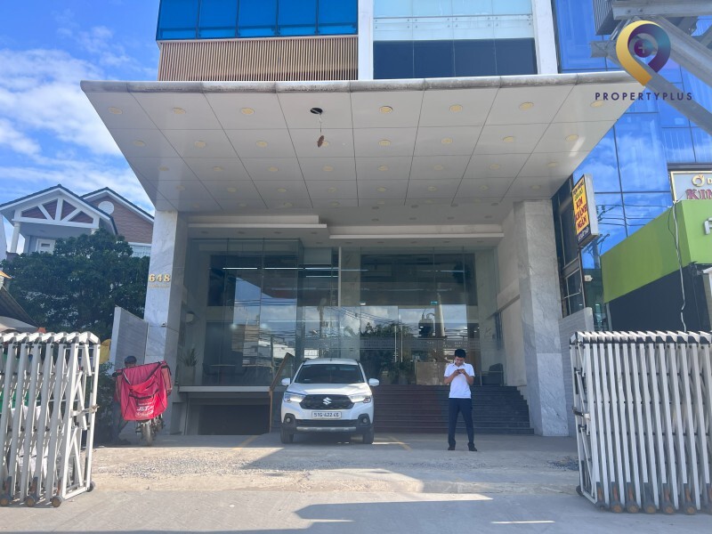 Tòa Nhà Gia Phát